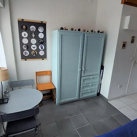 Chez Leslie Et Vincent : Climatises Avec Parking Privatif *