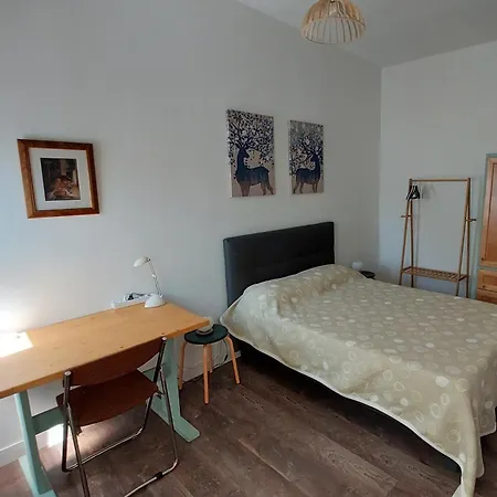 Chez Leslie Et Vincent : Climatises Avec Parking Privatif Apartment