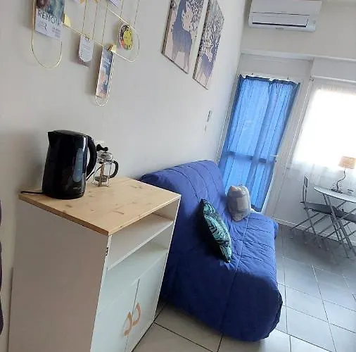 Chez Leslie Et Vincent : Climatises Avec Parking Privatif Appartement